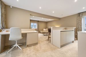 Photo 24- click for photo gallery